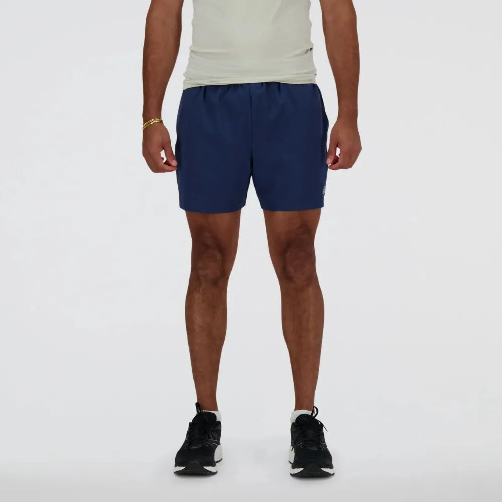 Short de hombre New Balance Sport Essentials 5